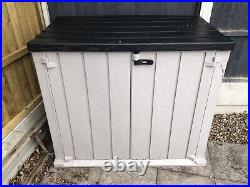 Keter 880L Garden XL Storage Box Wood Effect Excellent Condition