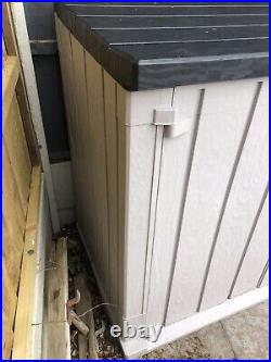 Keter 880L Garden XL Storage Box Wood Effect Excellent Condition